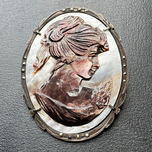VTG Carved Abalone Shell Marcasite Woman Cameo Sterling Silver Pendant Brooch - Picture 1 of 7